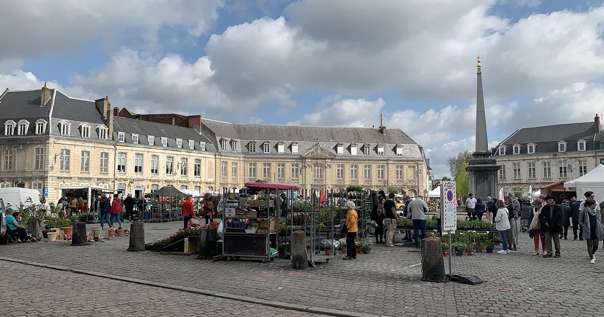 marche aux fleurs arras