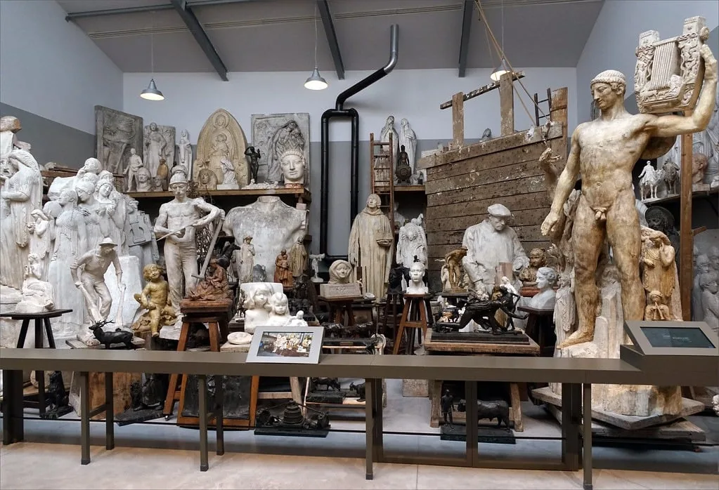 La Piscine Collection