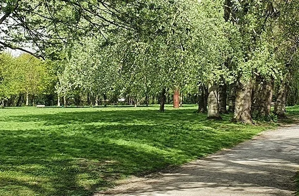 vue grandes prairies near the tennis courts