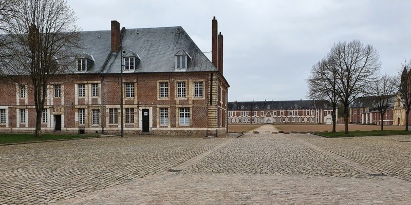 anciennes casernes de la citadelle